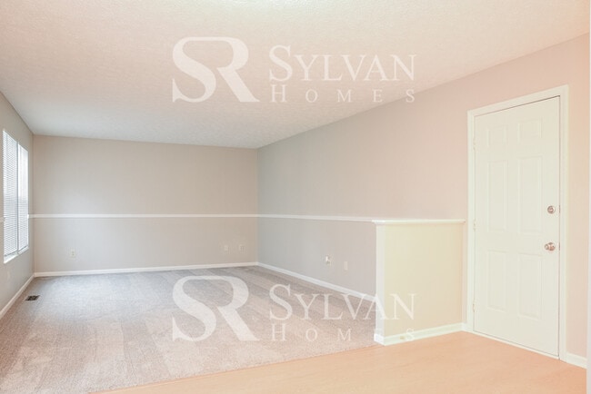 Building Photo - Carve Out a Great Life Here!