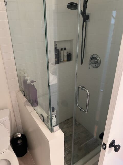 Building Photo - 94 Oakleaf Ave