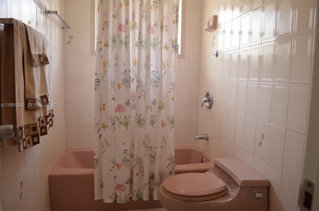 Building Photo - 1231 SW 15th St