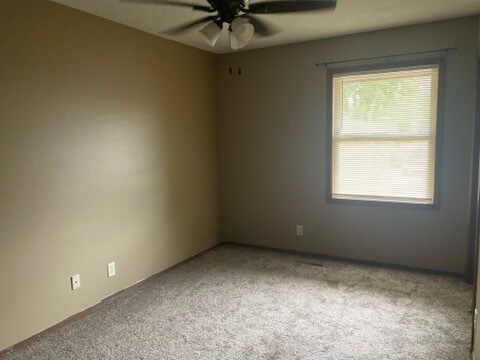 Upstairs bedroom #1 - 1400 Fairfield St