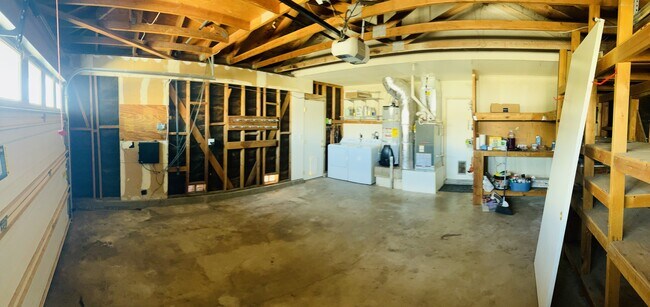 Building Photo - 15721 Shadow Mountain Ln
