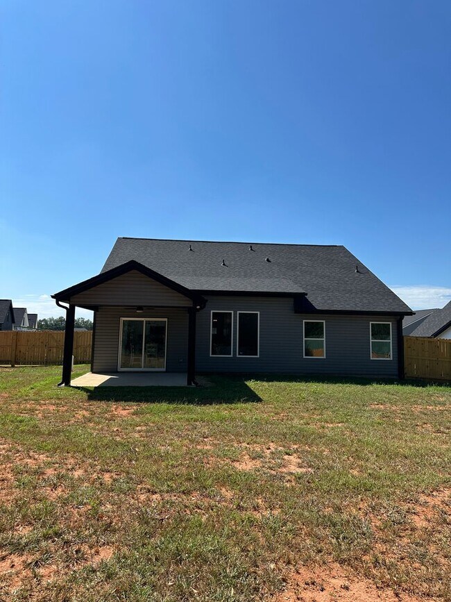 Building Photo - Beautiful Home for Rent – Modern Comforts ...