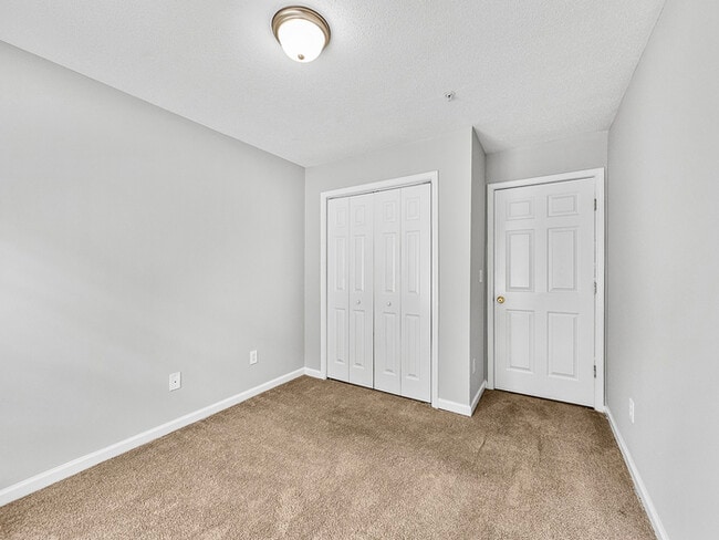 Building Photo - Beautiful Townhome for Lease in Conyers