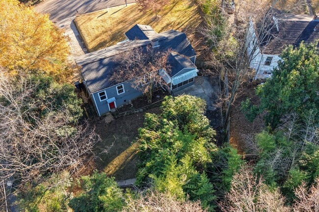 Building Photo - Cute 3 bedroom, 1 bath house in Homewood!