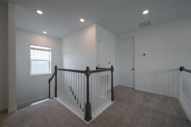 Building Photo - 1029 Ladyfish Trl