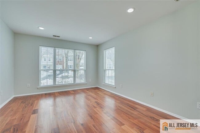 Building Photo - 401 Pheasant Run