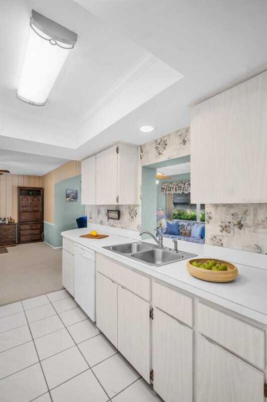 Building Photo - 2113 Malcolm Dr