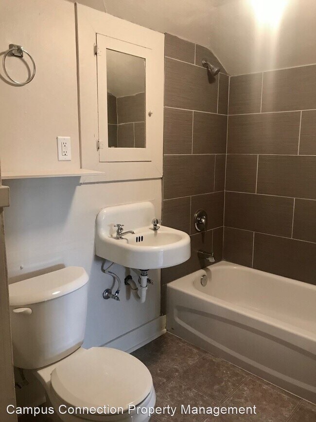 Building Photo - 2 br, 1 bath House - 753 W 13th Ave