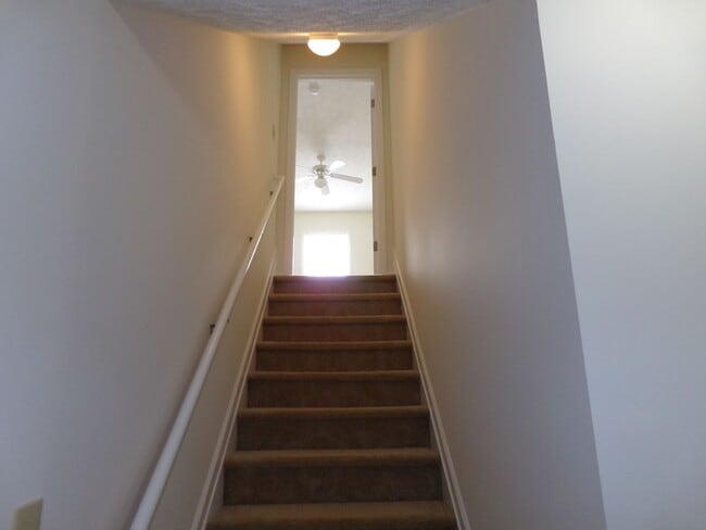 Building Photo - Just minutes from Cherry Point MCAS