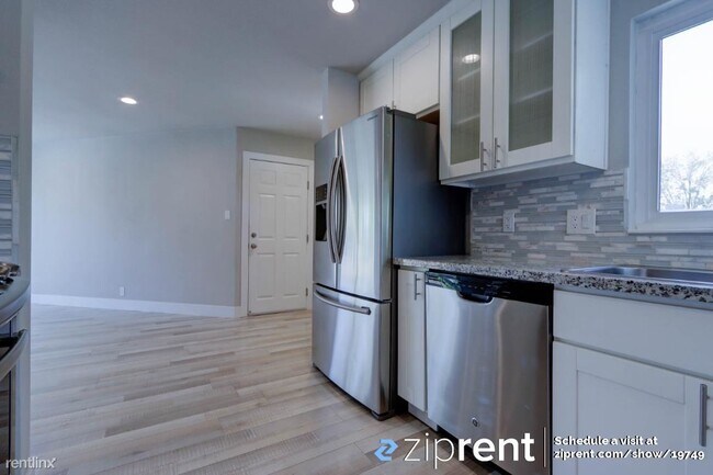 Building Photo - 3 br, 2 bath House - 3218 Nordyke Drive, S...