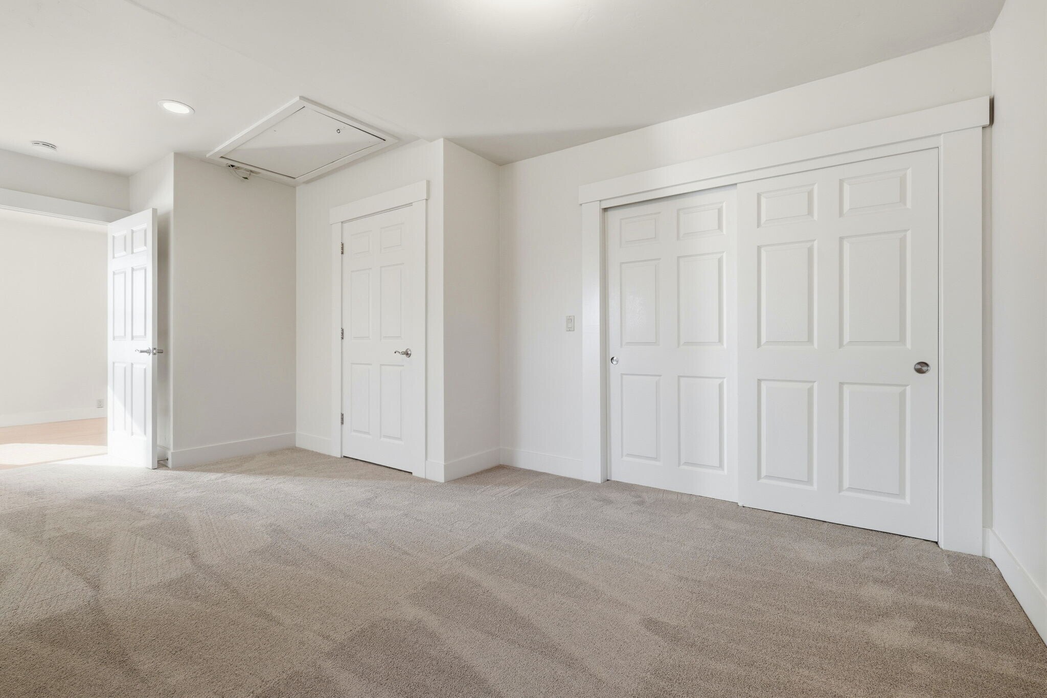 Building Photo - 603 Poplar Ave