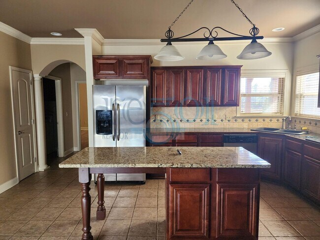 Building Photo - A Beautiful 3BR 2BA Home in WLR