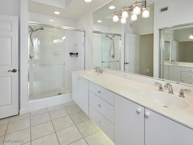 Building Photo - 6740 Beach Resort Dr