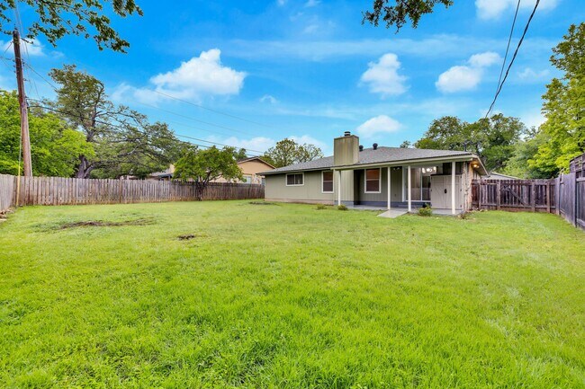 Building Photo - 5403 Porsche Ln