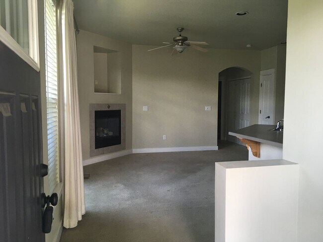 Building Photo - ra1026