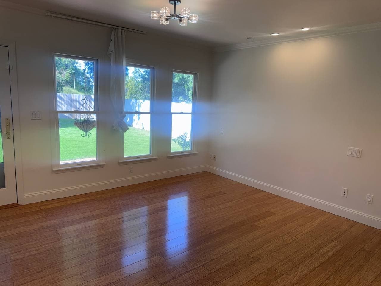 Building Photo - 20305 Aetna St