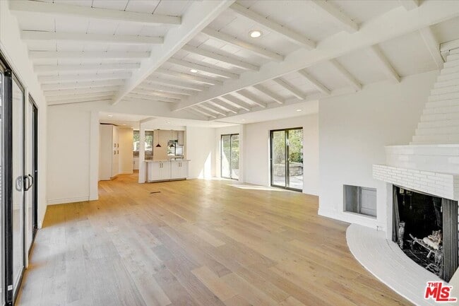 Building Photo - 7450 Palo Vista Dr
