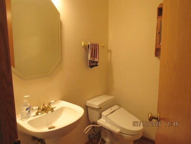 Building Photo - 1457 Sturgeon Bay Ct