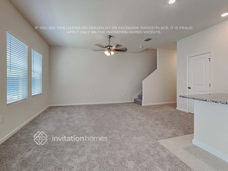 Building Photo - 1065 Cades Cv Wy