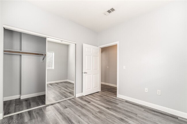 Building Photo - 5250 S Rainbow Blvd