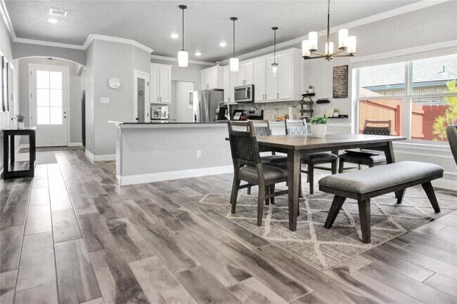 Building Photo - 7307 Diamond Dove Dr