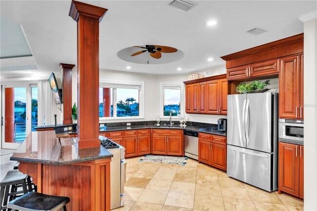 Building Photo - 7924 3rd Ave S