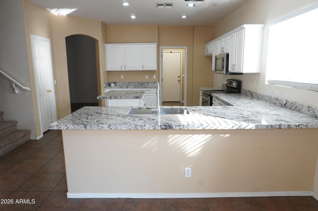 Building Photo - 9465 E Lompoc Ave