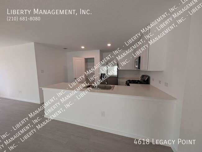 Building Photo - 4618 Legacy Pt