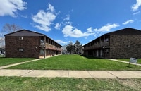 Building Photo - 1334 Juniper Dr