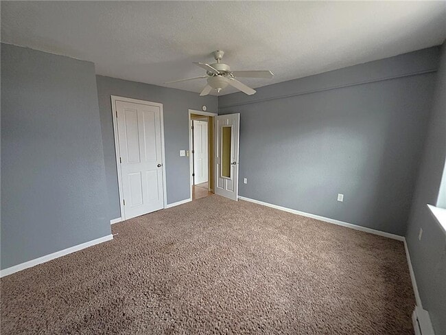 Building Photo - 206 2nd Ave