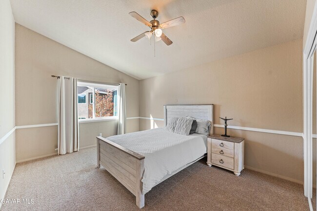 Building Photo - 5641 Hickory St