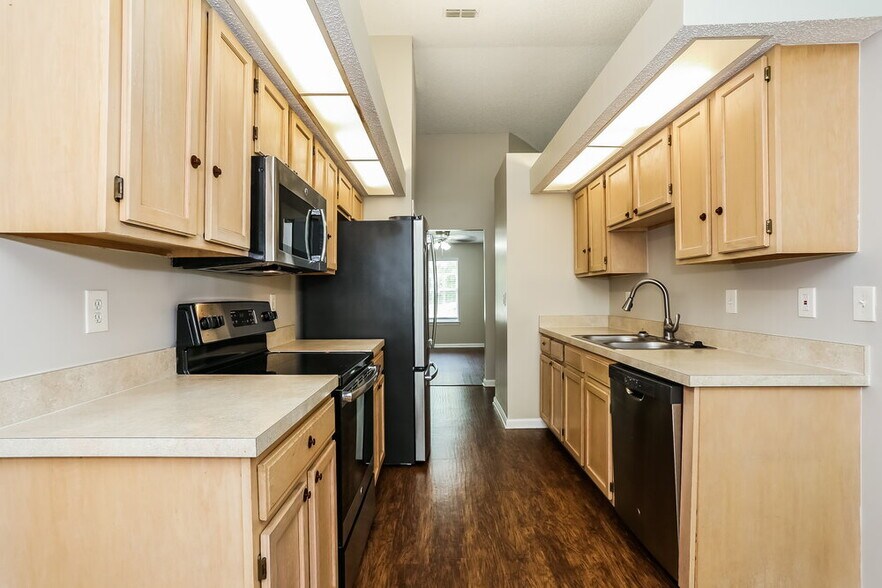 Building Photo - 9260 Topohill Ct