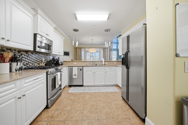 Building Photo - 1005 Bay Breeze Dr