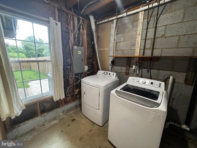Building Photo - 18215 Kitchen House Ct