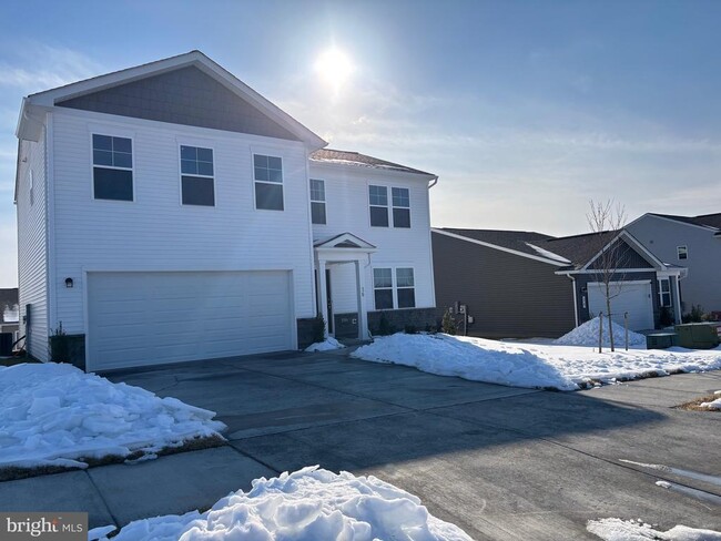 Building Photo - 36 Patterson Rd