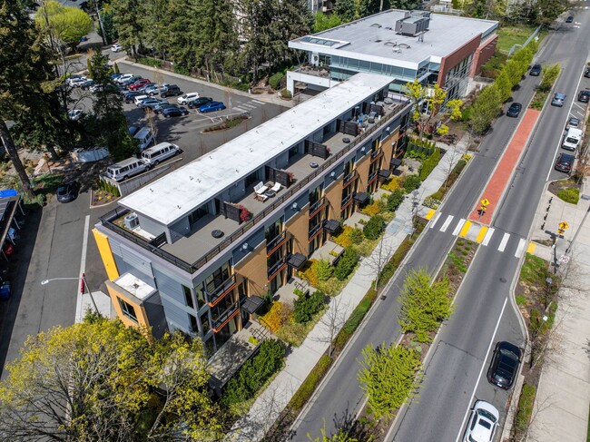 Building Photo - Park Central Townhomes