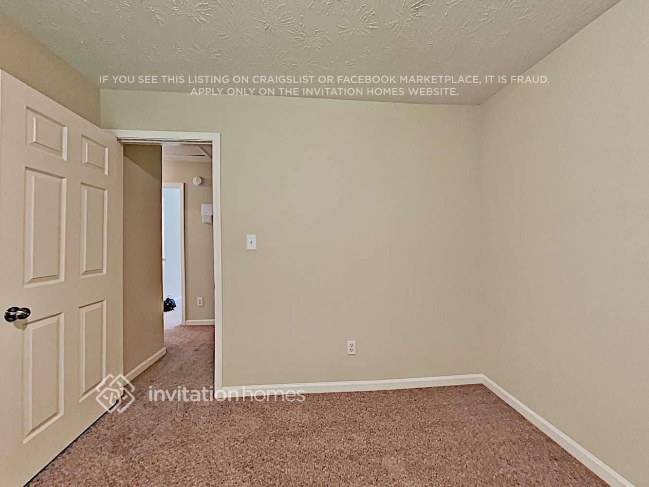 Building Photo - 1525 Wilkes Crest Dr NE