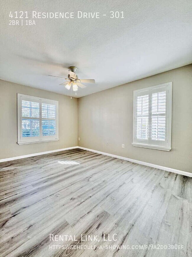 Building Photo - 4121 Residence Drive