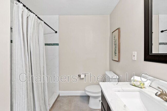 Building Photo - 3318 Holloman Rd