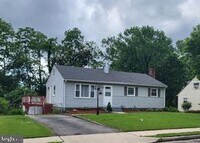 Building Photo - 1809 Warren Dr