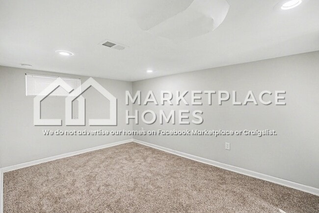 Building Photo - 3716 N Indiana Ave