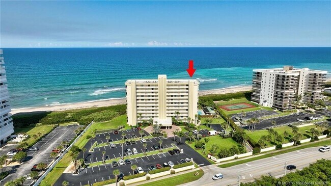 Building Photo - 10000 S Ocean Dr