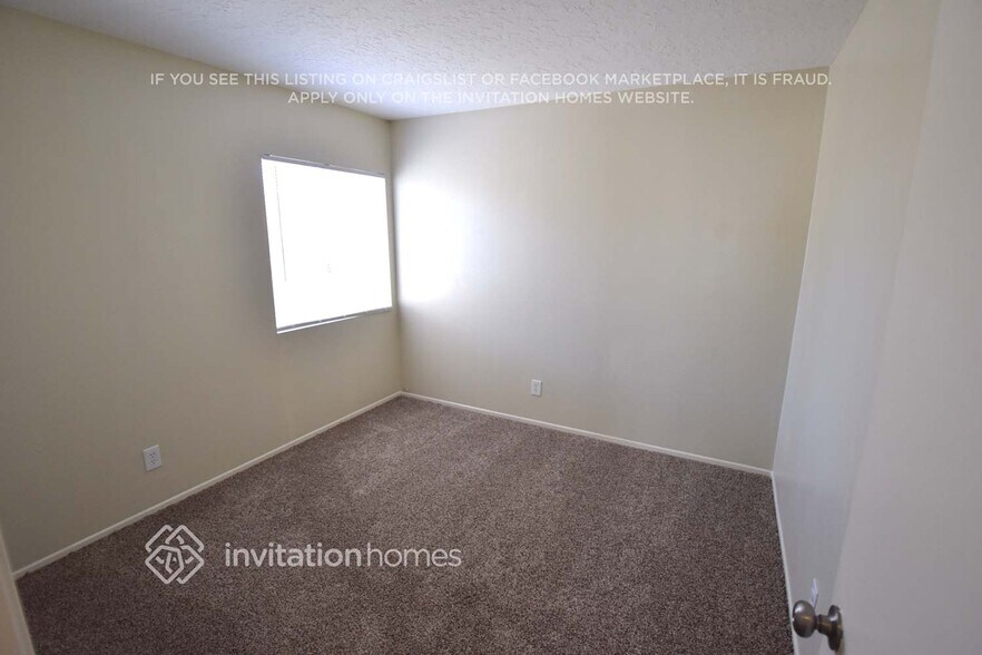 Building Photo - 2643 Tumbleweed Cir