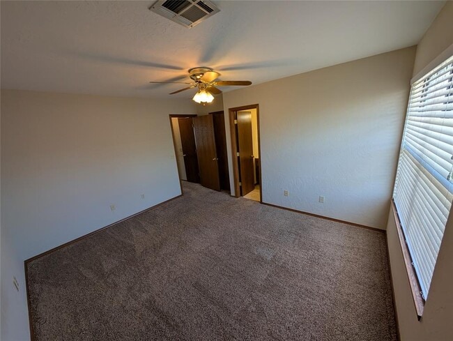 Building Photo - 3201 Lois Arlene Cir