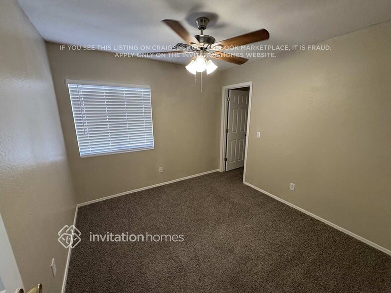 Building Photo - 37 N 224th Ln