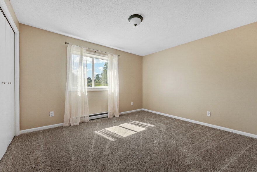 Building Photo - 3311 Mahoney Dr