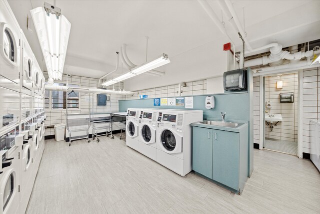 Building Photo - 777 N Michigan Ave