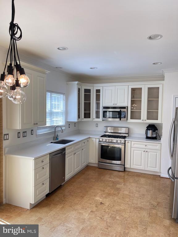 Building Photo - 11222 Bel Aire Ct