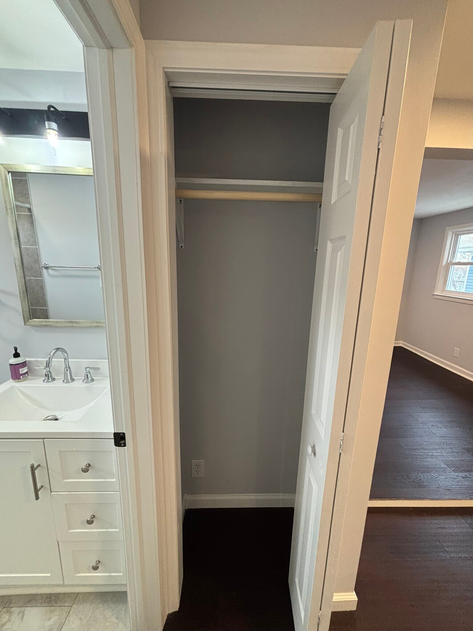 Building Photo - 77 Highland Ave