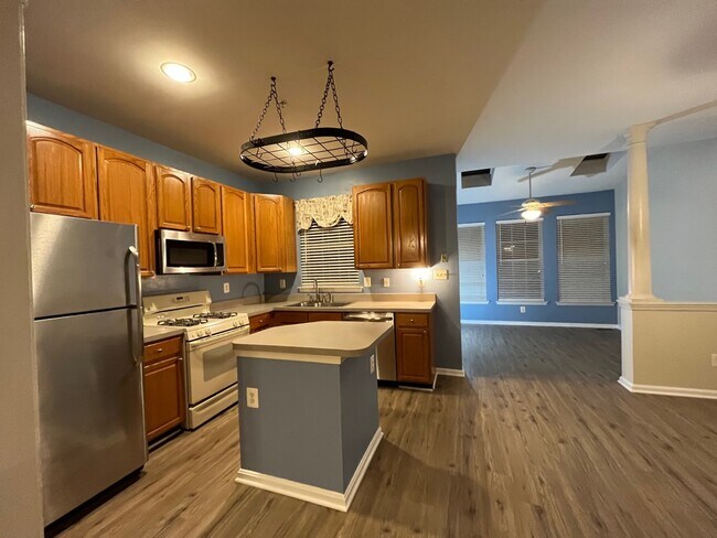 Building Photo - 3 Diamond Hill Ct